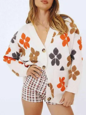 Chic Floral V-Neck Cardigan with Functional Pockets