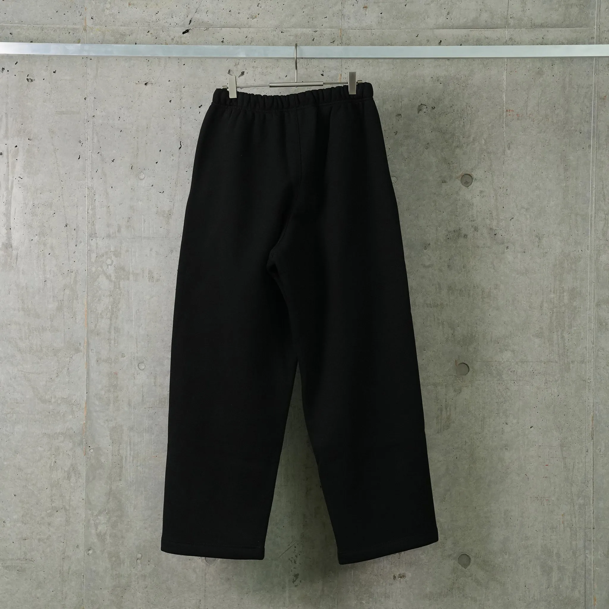 FLEECE RELAXED SWEATPANT / BLACK