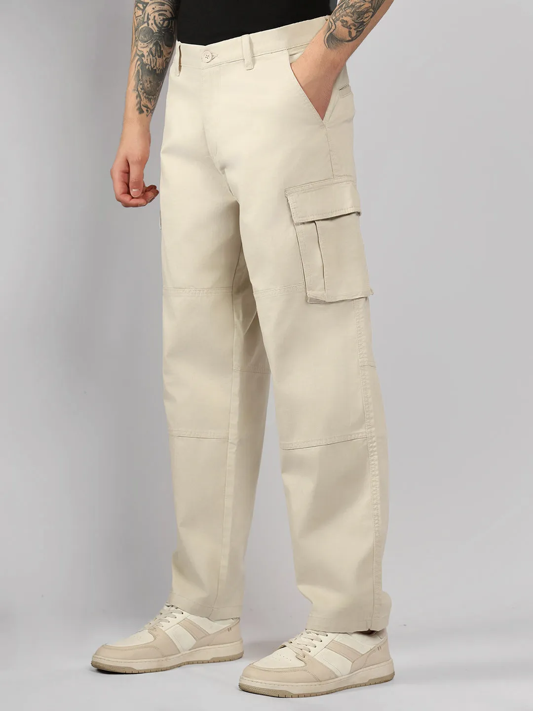 Men's Beige Solid Relaxed Fit Cargos