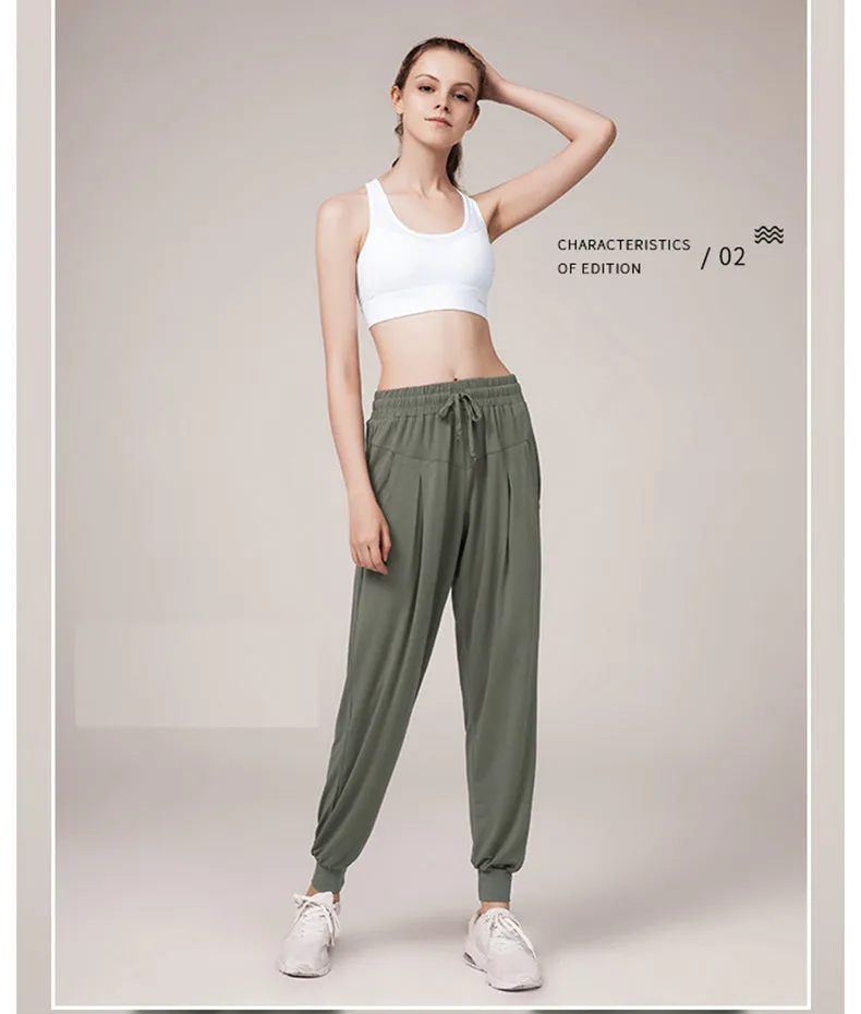 Relaxed Fit Drawstring Pants